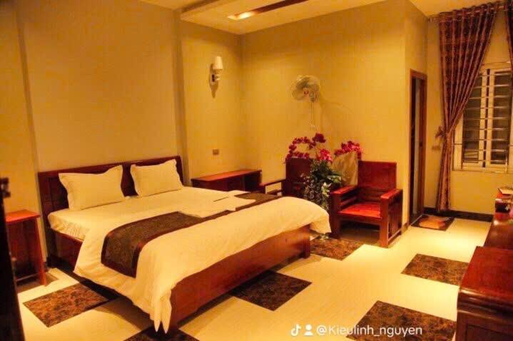 Khách Sạn Hoàng Gia 2 Lào Cai Lao Cai Exterior foto