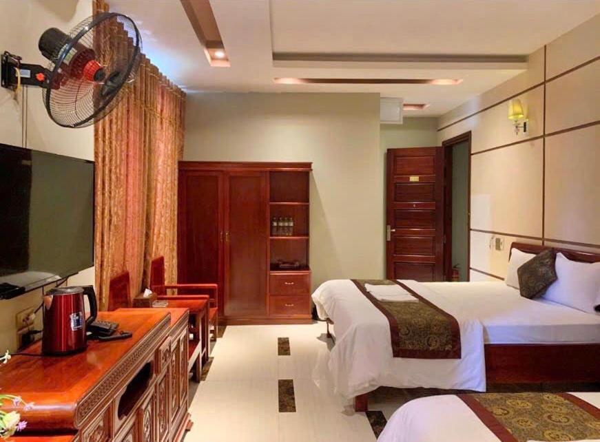Khách Sạn Hoàng Gia 2 Lào Cai Lao Cai Exterior foto